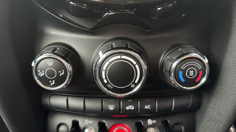 MINI Hatchback 1.5 One Classic II 5dr Petrol Hatchback